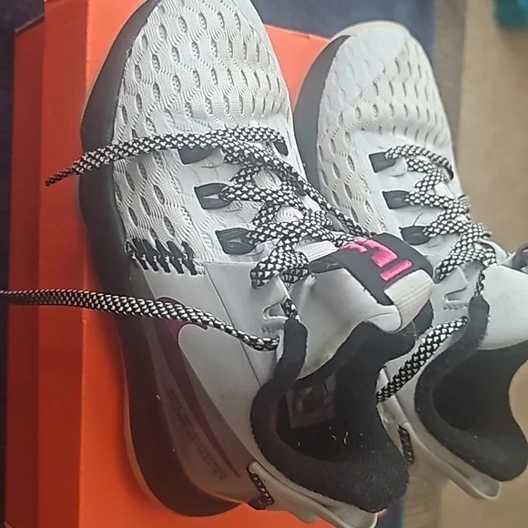 Nike Revolution 5 11c - Picture 3 of 5